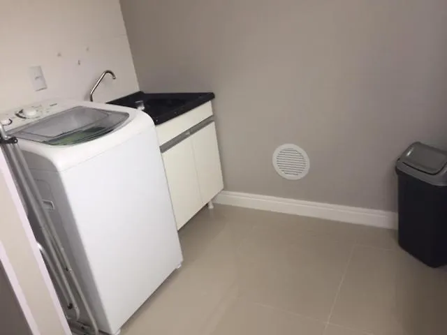 Costa Azul - EXCELENTE LOCALIZAÇÃO Apartamento Bombinhas 0*,  Brasil